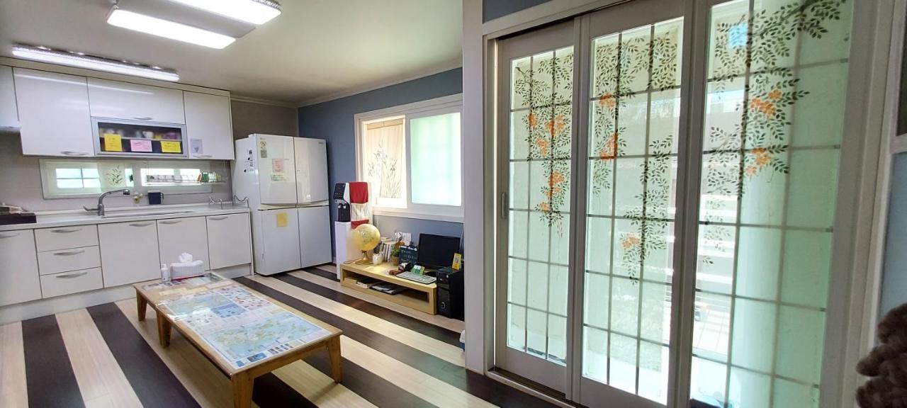 Hago Guest House Tongyeong Exterior foto